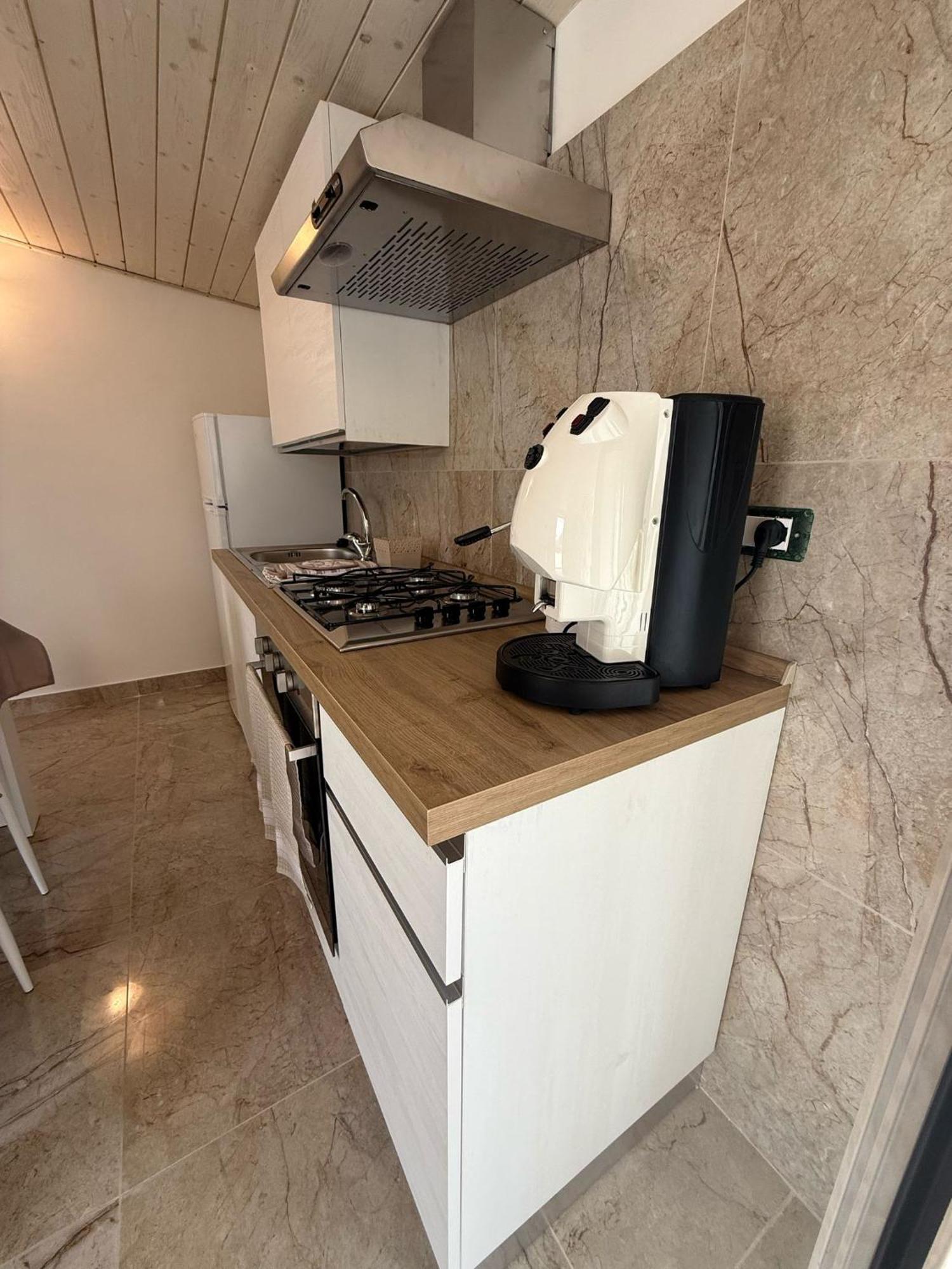 La Perla Di Dea Vila Lido Di Fondi Exterior foto
